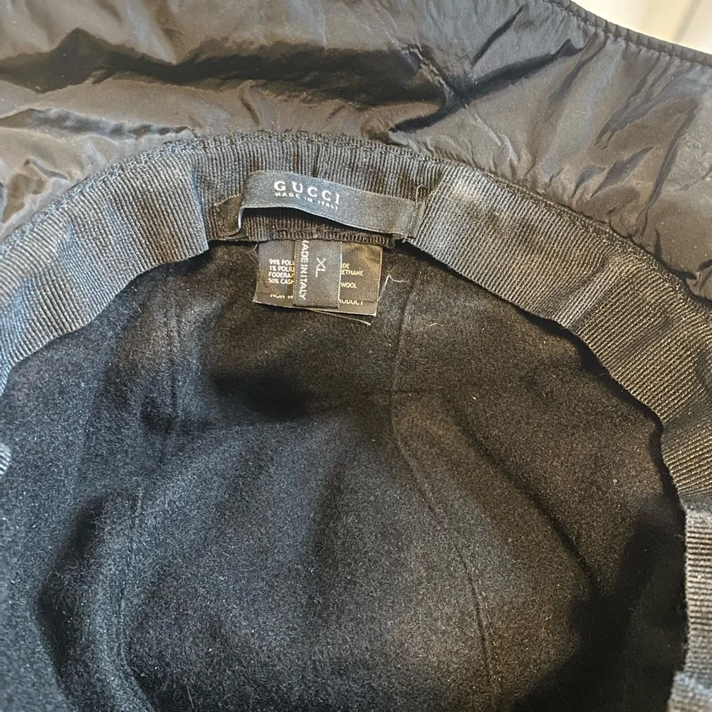 Gucci Black Bucket Hat with Green and Red Web Stripe